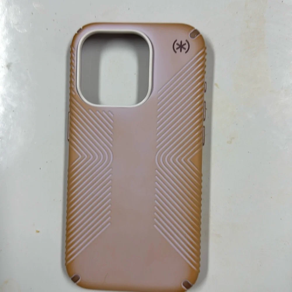 Speck Presidio Grip Discolored IPhone 15 PRO Case